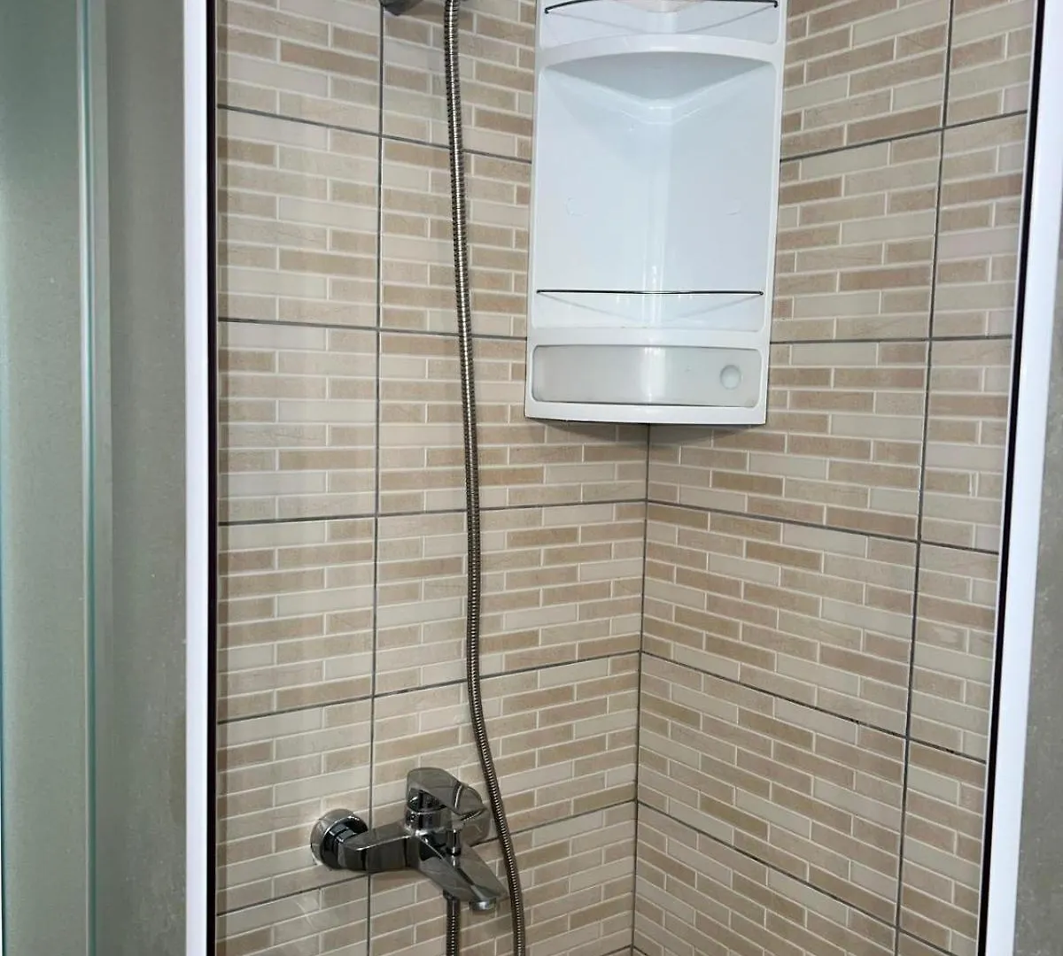 Apartmani Frakic Veli Rat
