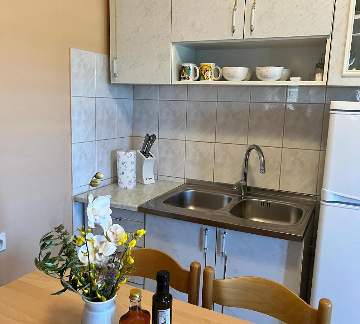 Apartmani Frakic Veli Rat Lägenhet