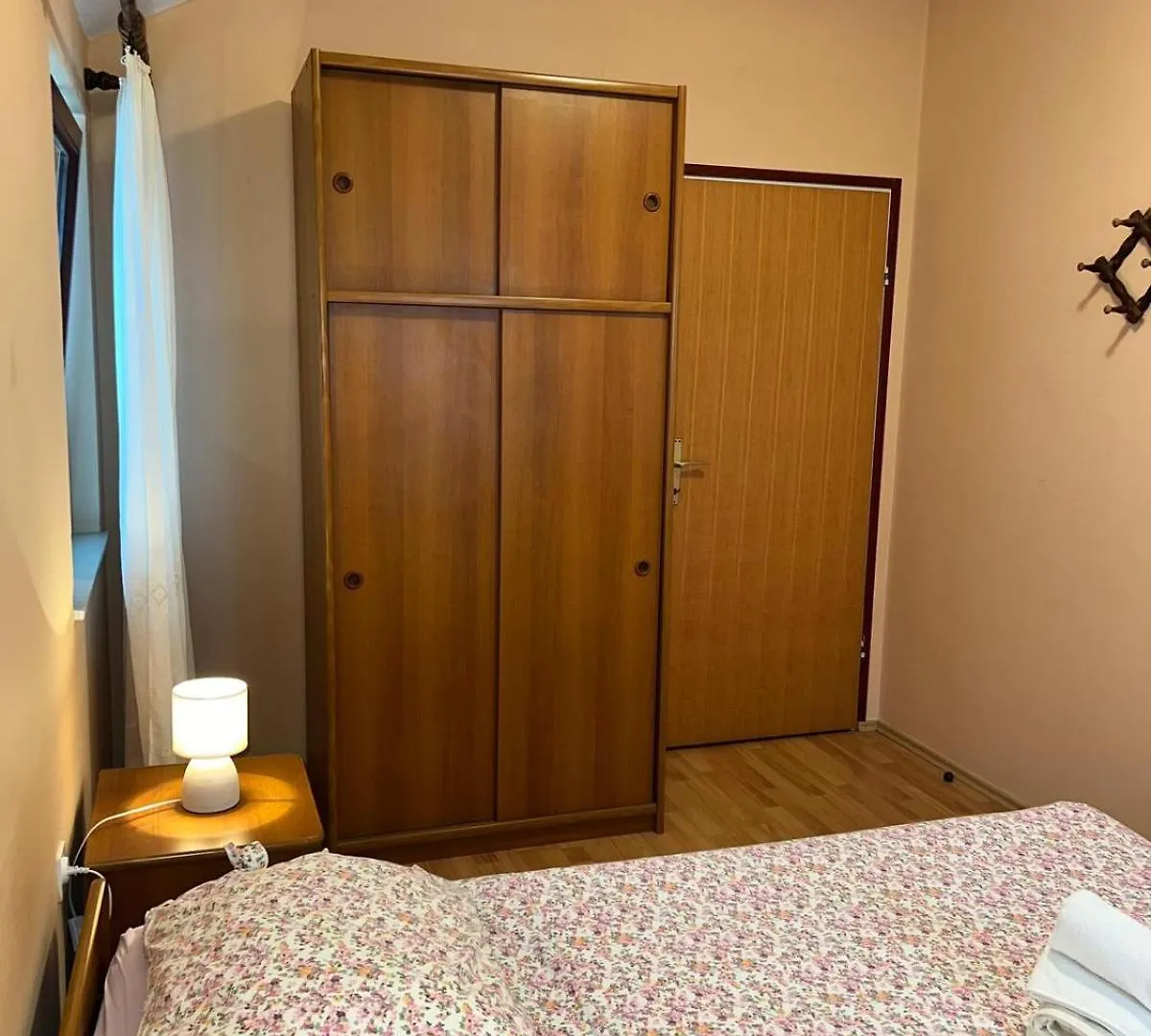 Apartmani Frakic Veli Rat Appartamento