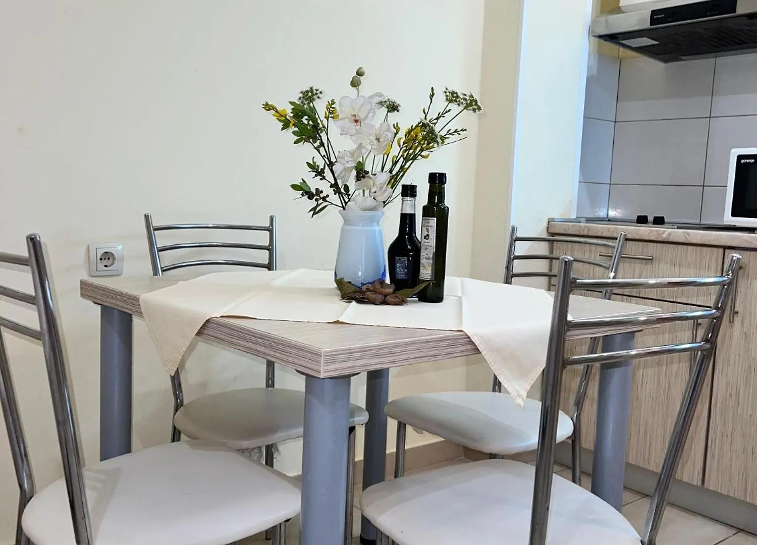 Apartmani Frakic Veli Rat 0*,  Croazia