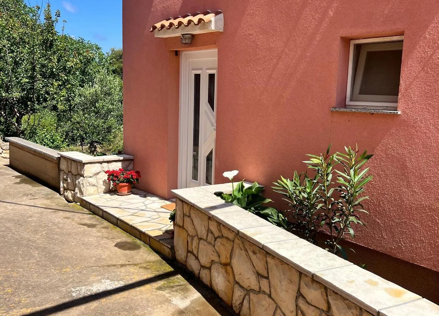 Lägenhet Apartmani Frakic Veli Rat Kroatien